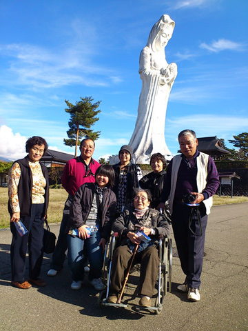 ばっしー<br>家族で久々の会津旅行に出かけました。ほんとうの空の下がある福島が大好きです。